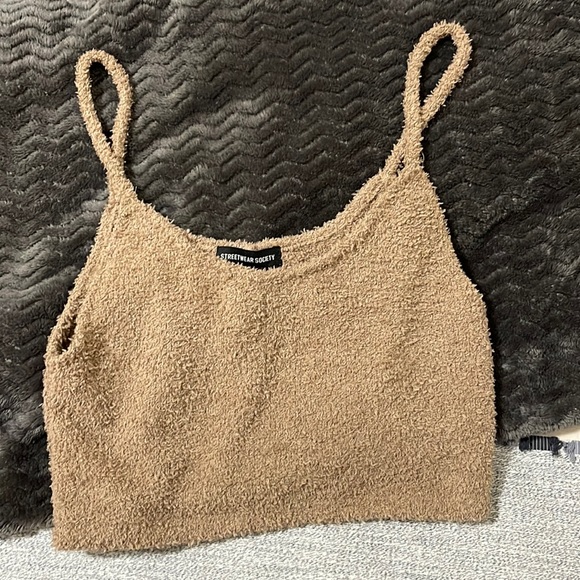 Top - Picture 1 of 1